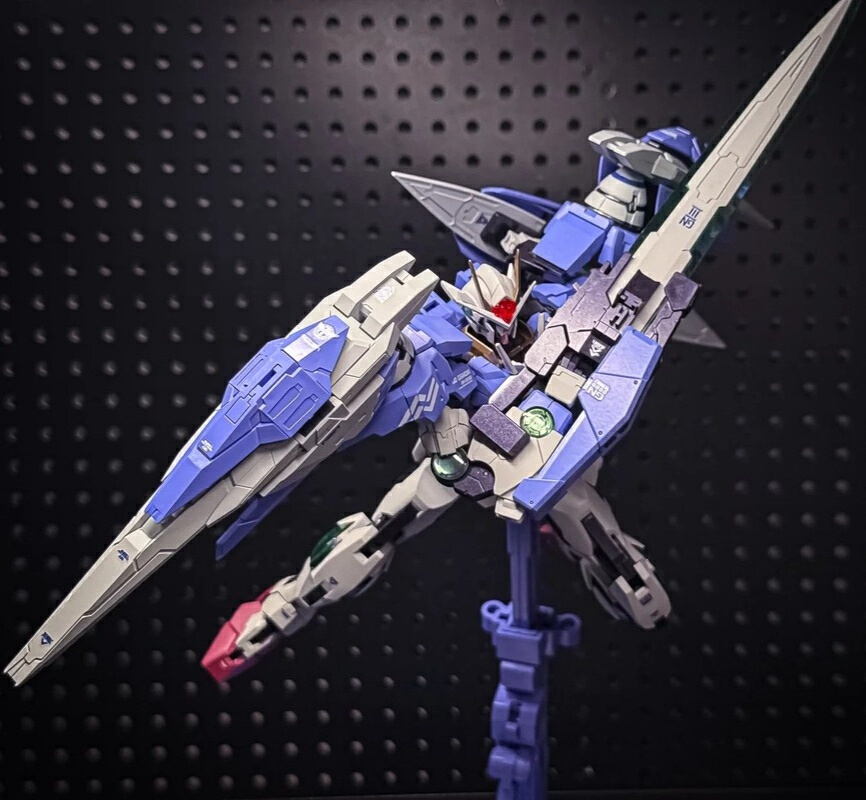 Nuovo Modello Menghu MB 1/100  - Bandai Gundam Hg recensione e prezzo