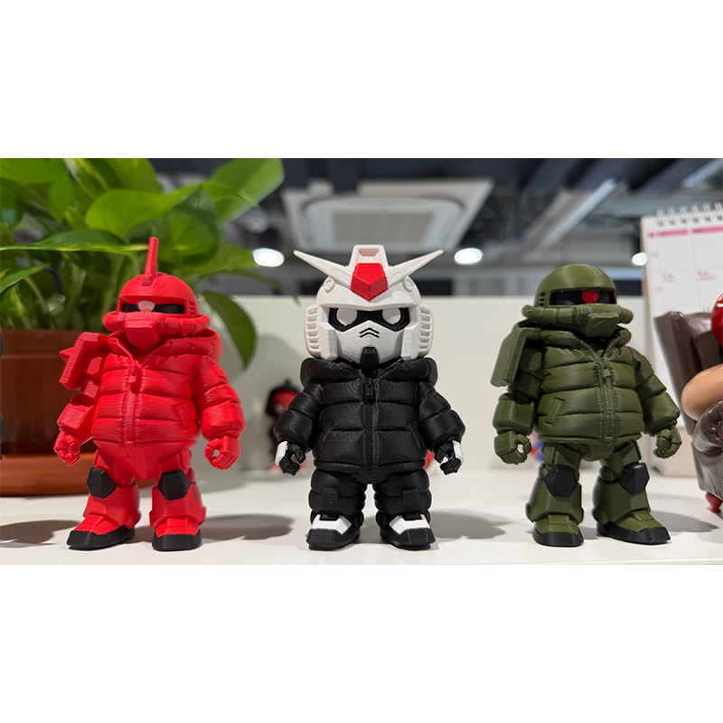 Modello Yige Q Version Zaku Rx - Bandai Gundam Hg recensione e prezzo